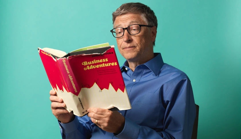 Câte cărți citește Bill Gates într-un an?